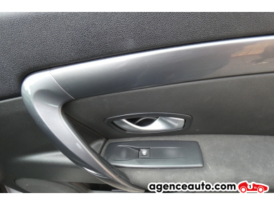 Renault Laguna — 17